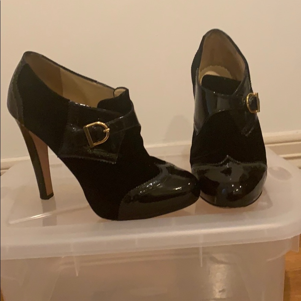Charlotte Olympia black patent/velvet buckle heels